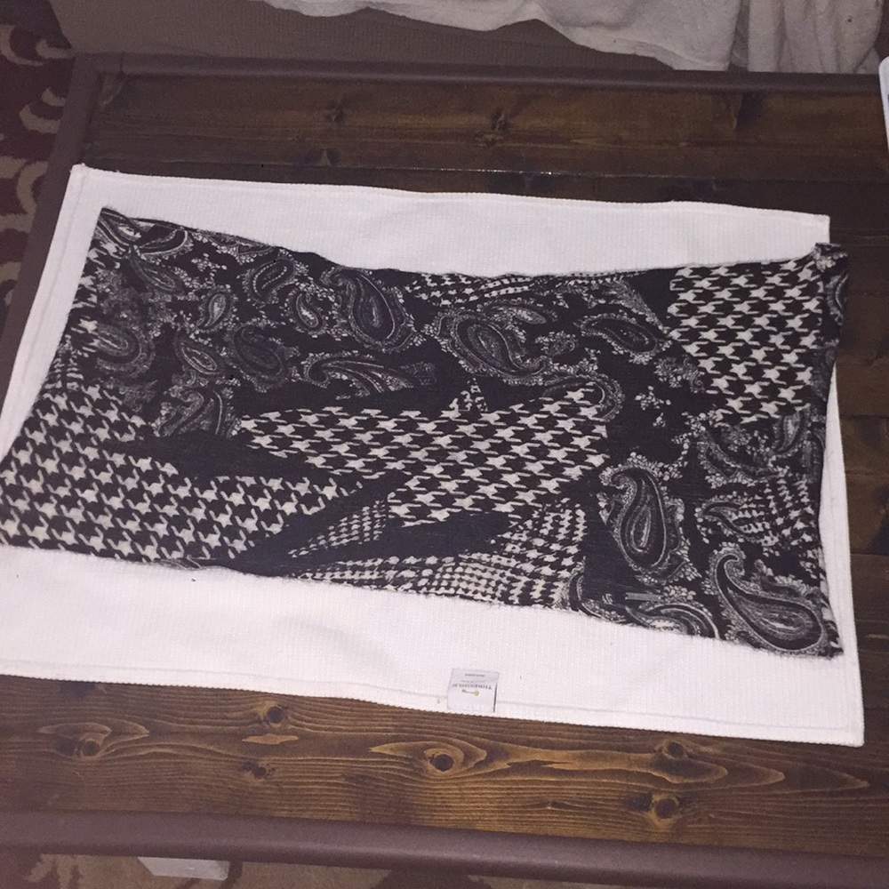 Michael Kors Infinity Scarf